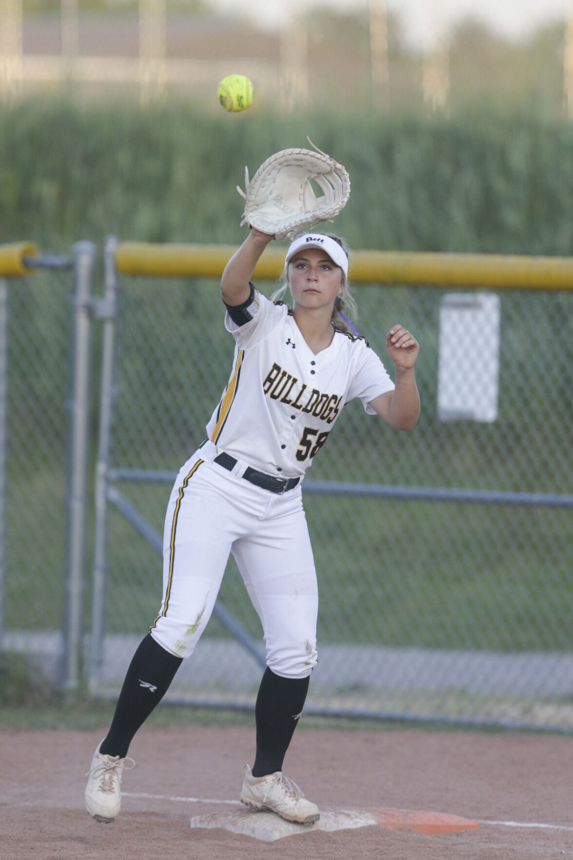 062222-qc-spt-bett-ns softball-32.jpg